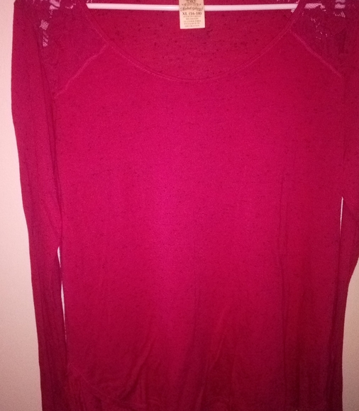 Woman's long sleeve shirt - Picture 2 of 2